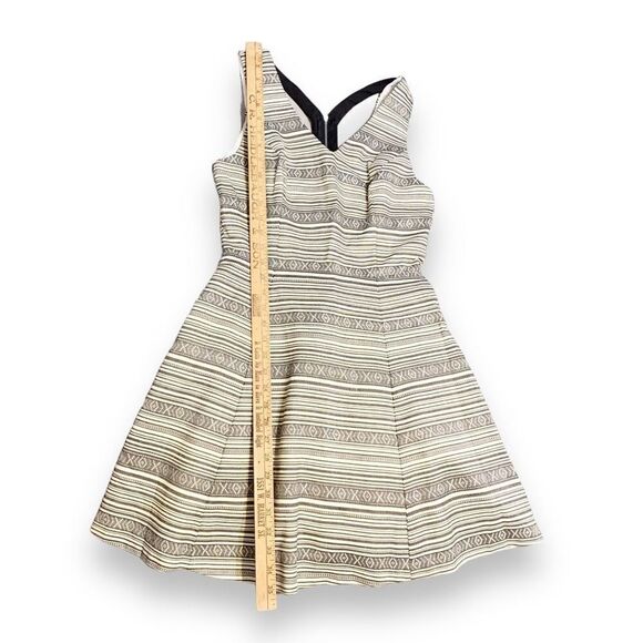 Red Saks Fifth Ave Sleeveless Tribal Print Fit & Flare Dress Back Cut Outs S/P - Picture 12 of 12